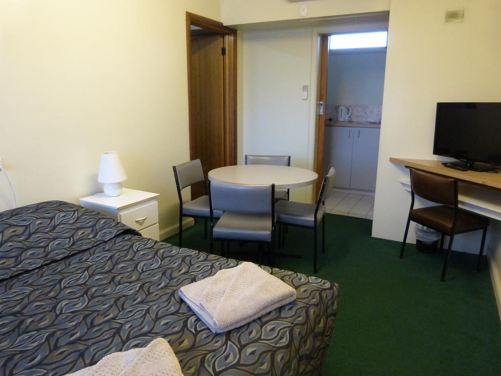 Grand Central Motel Mount Gambier Phòng bức ảnh